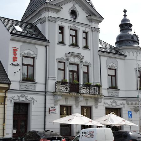 Olymp Penzion Komárno Exterior photo